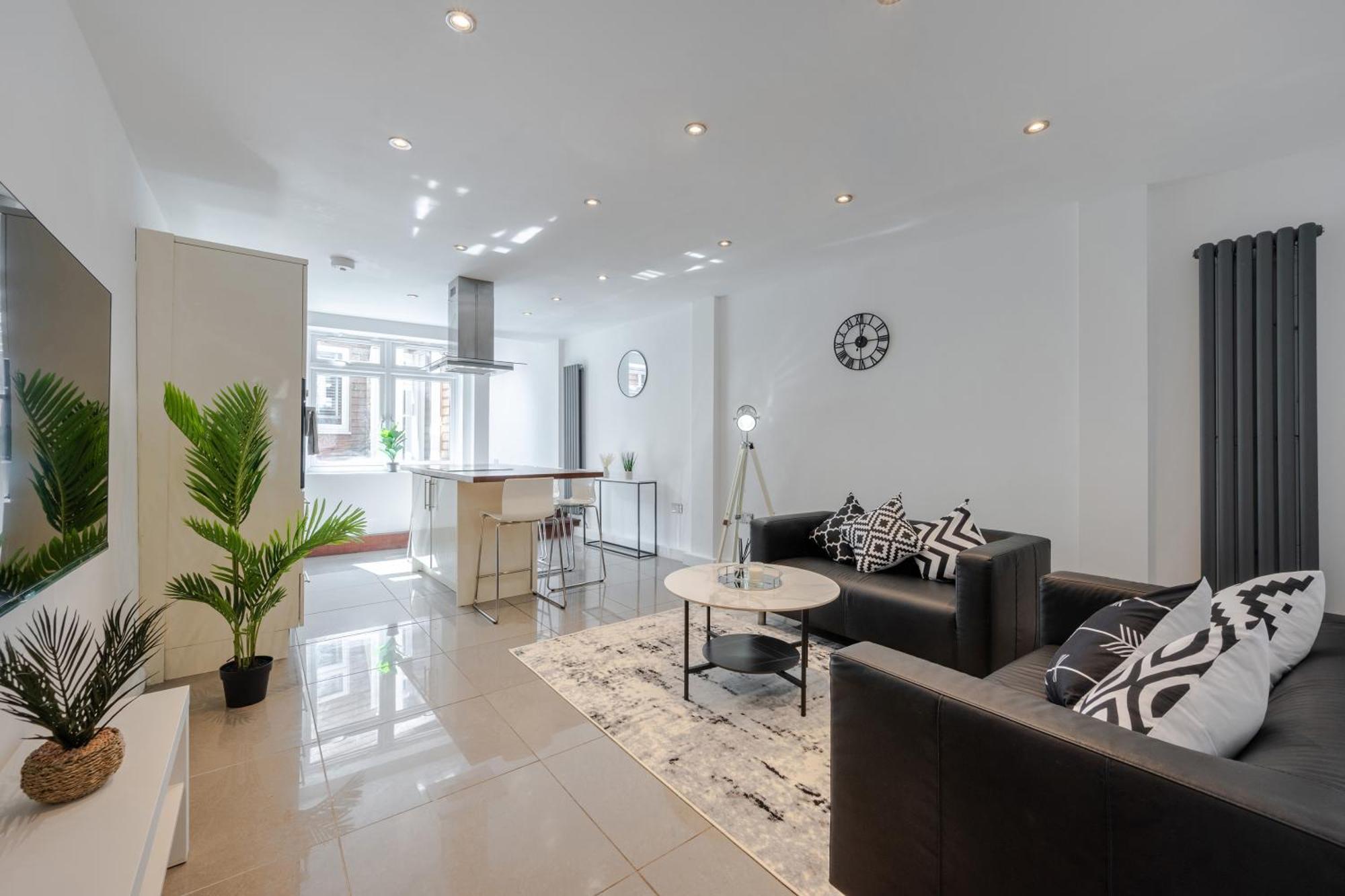 Stylish Two Bedroom Apartment By Central London With Garden 外观 照片